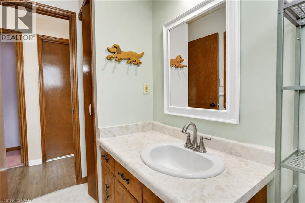 4 bedroom Single Family interior view, 26 MODY Court, London, Ontario