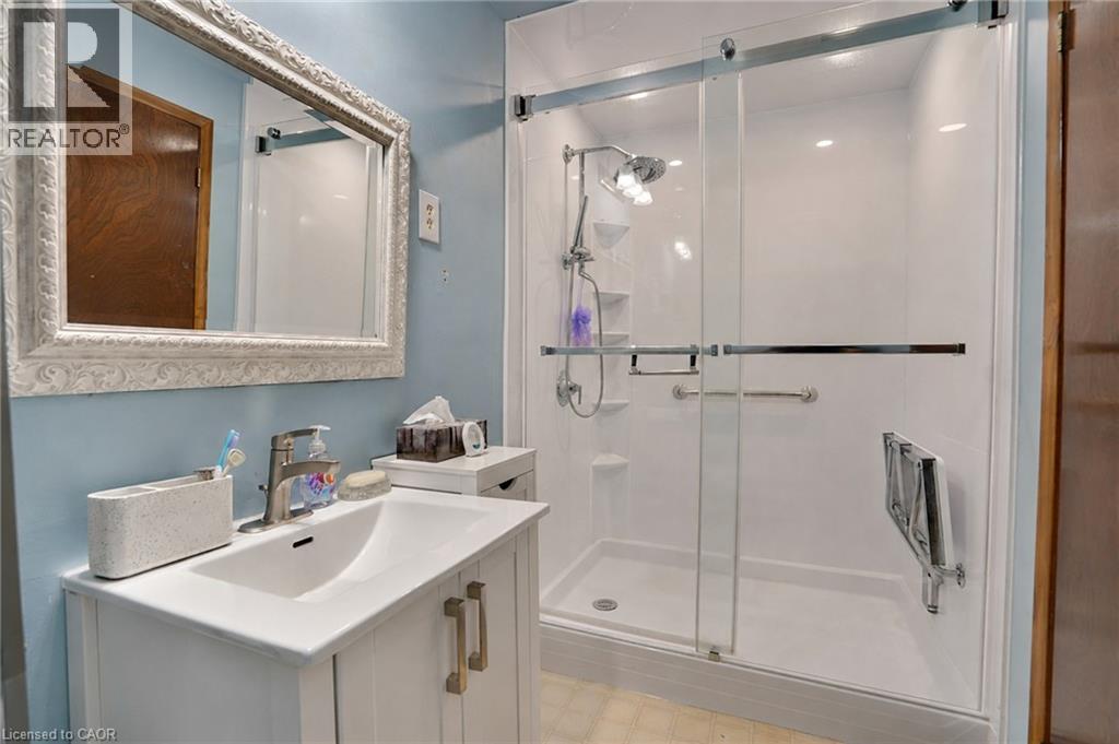 4 bedroom Single Family interior view, 26 MODY Court, London, Ontario