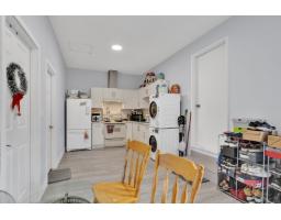 20050 50a Avenue, Langley, BC V3A7H9 Photo 9
