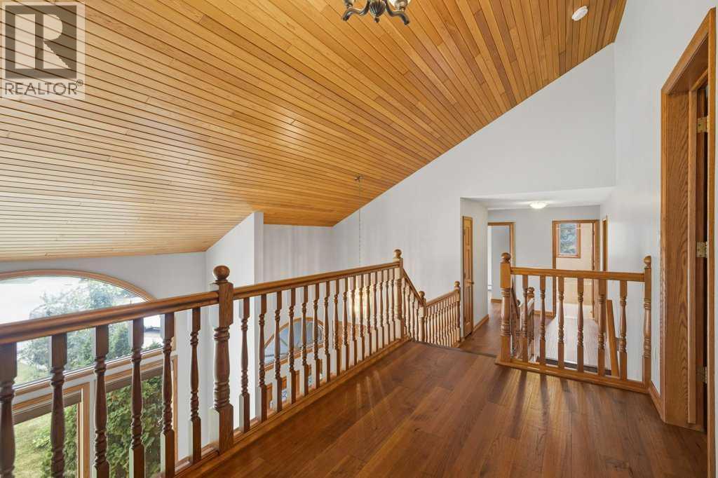 119 Strathbury Bay SW - Image 25