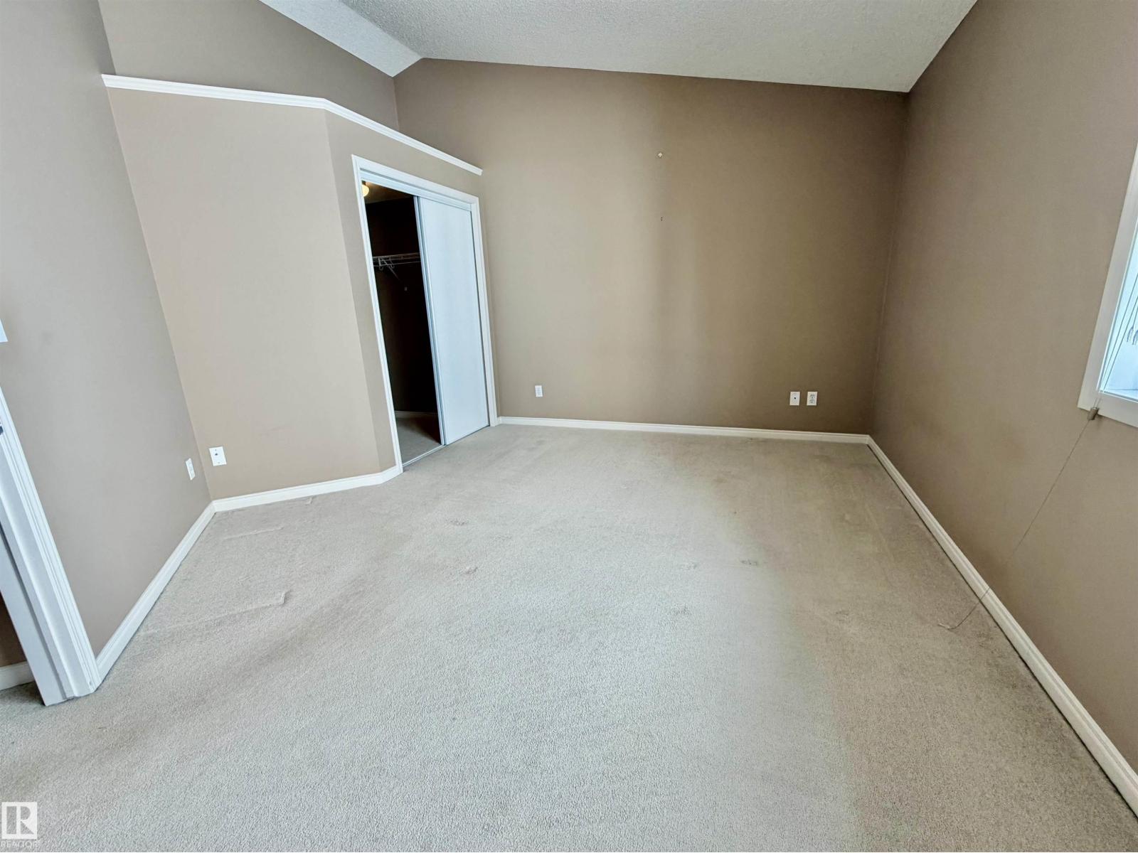 36 NEWCASTLE CLOSE - Image 13