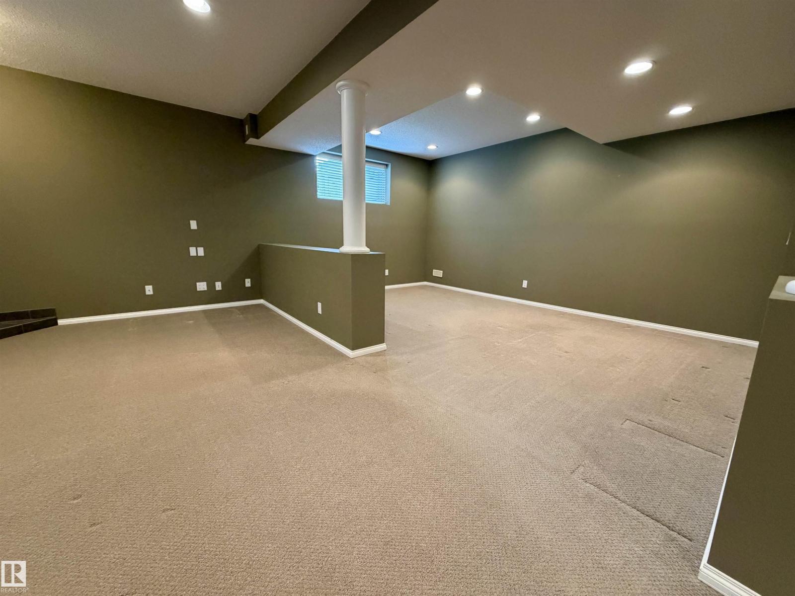 36 NEWCASTLE CLOSE - Image 17