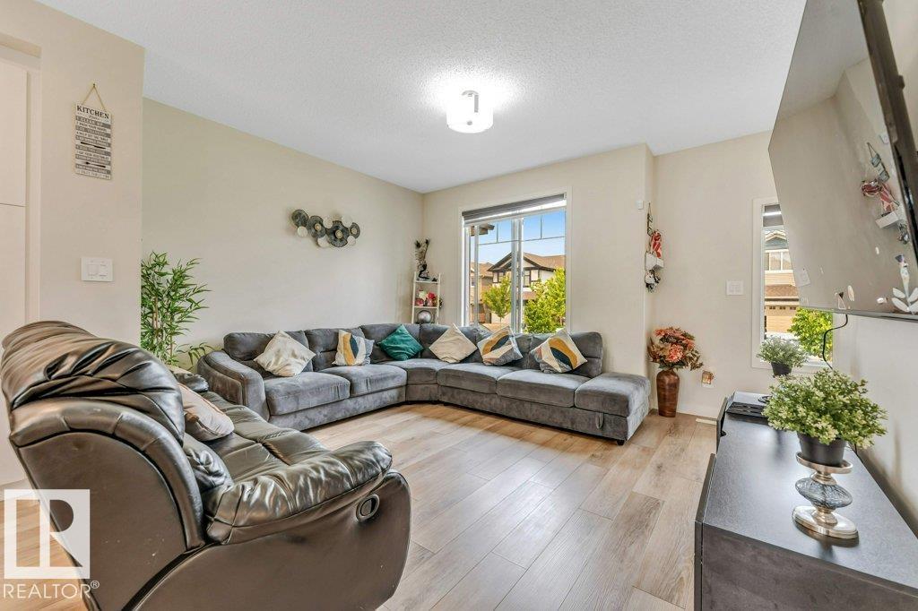 5315 22 AV SW - Image 14