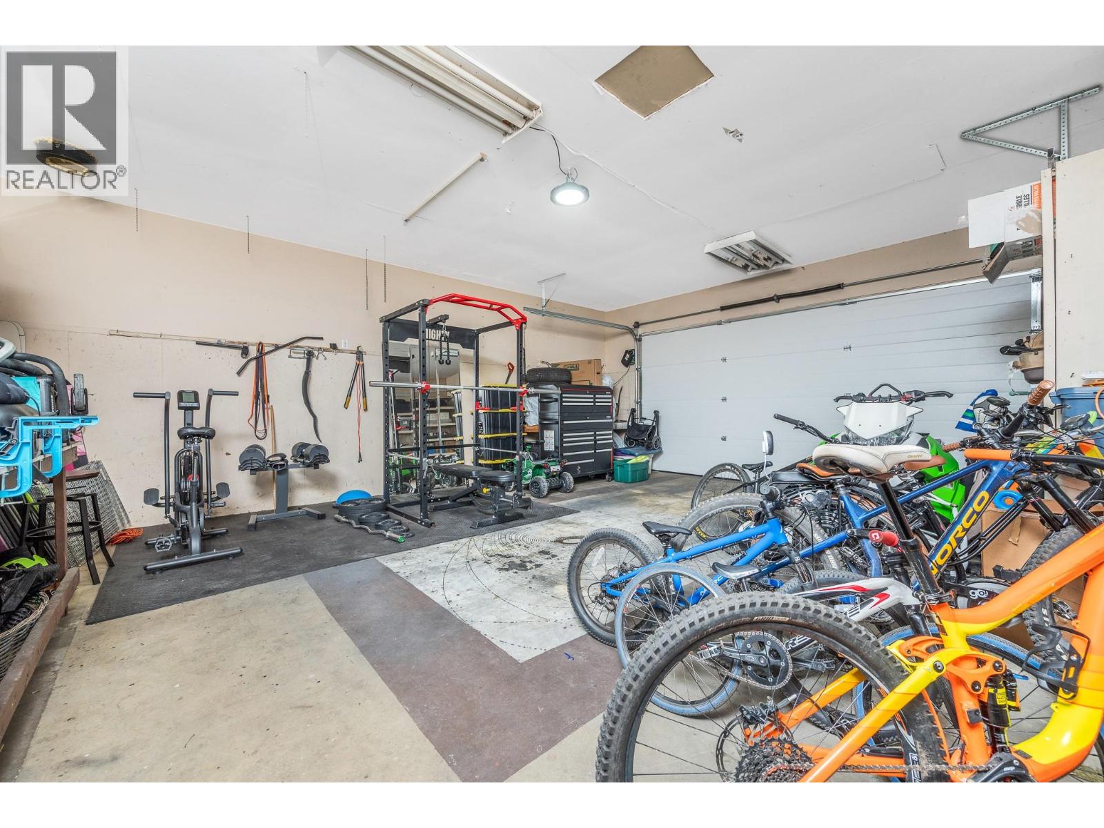 7590 Klinger Road, Vernon