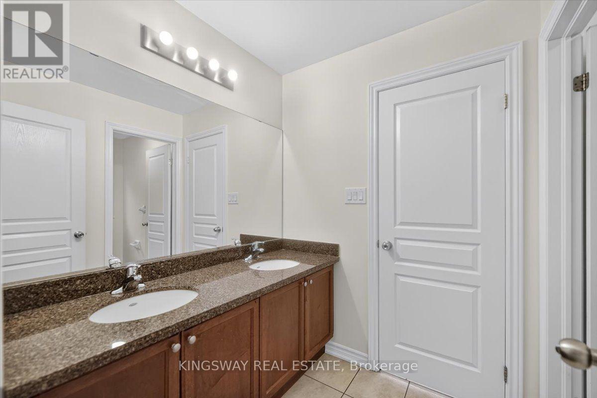 8 MONKTON CIRCLE - Image 28