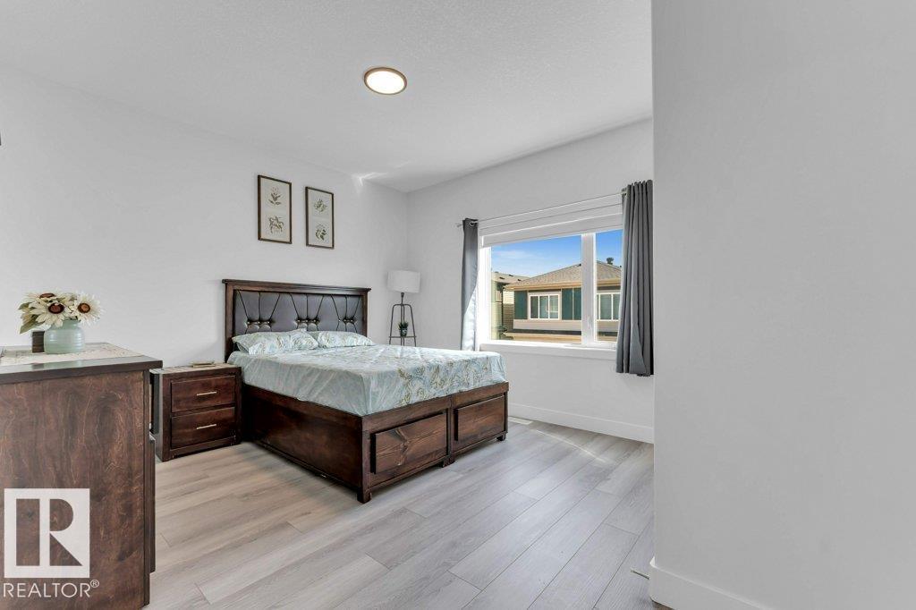 #3525 42 AVE AV - Image 38