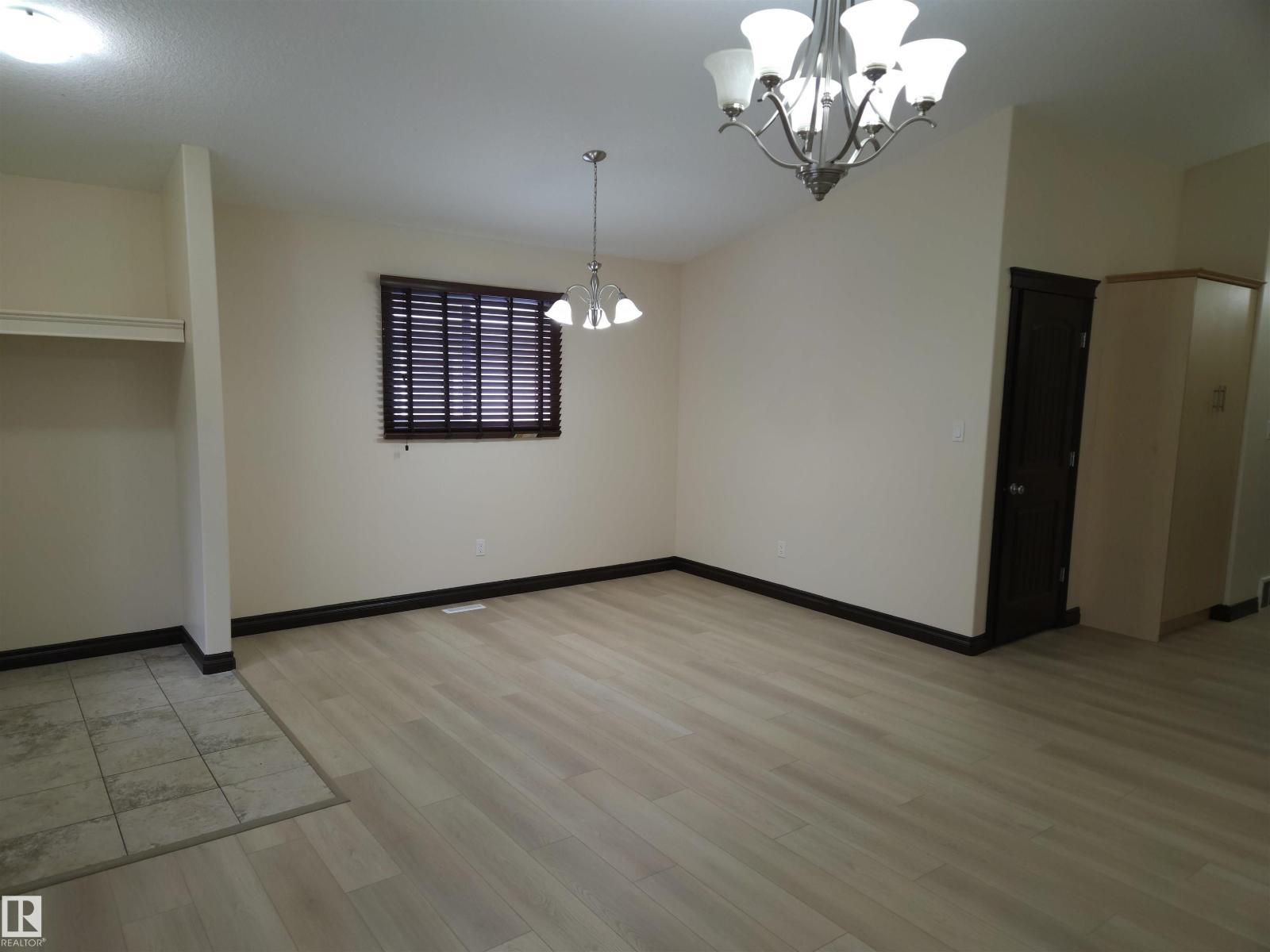 11625 88 ST NW - 12