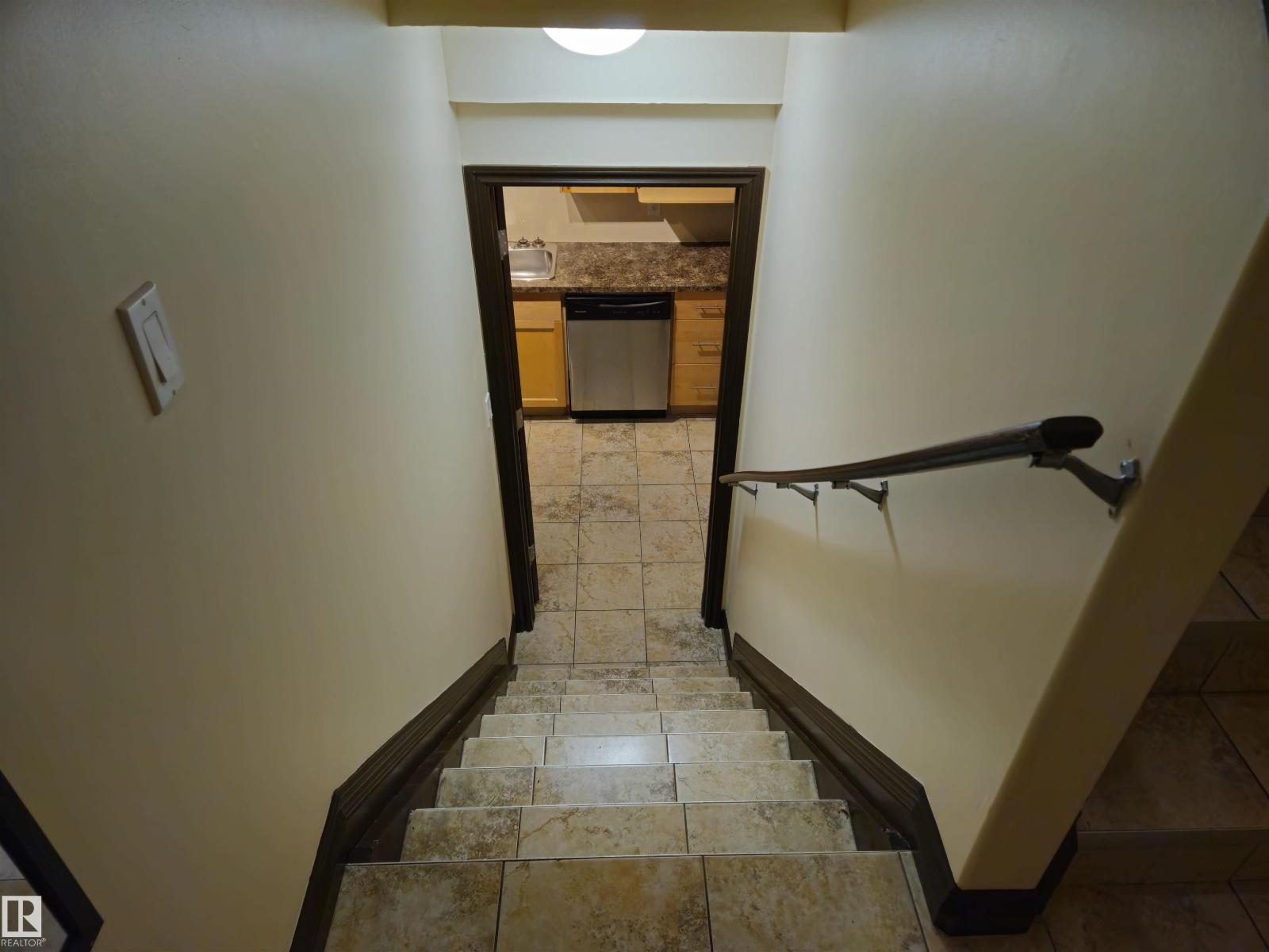 11625 88 ST NW - 37