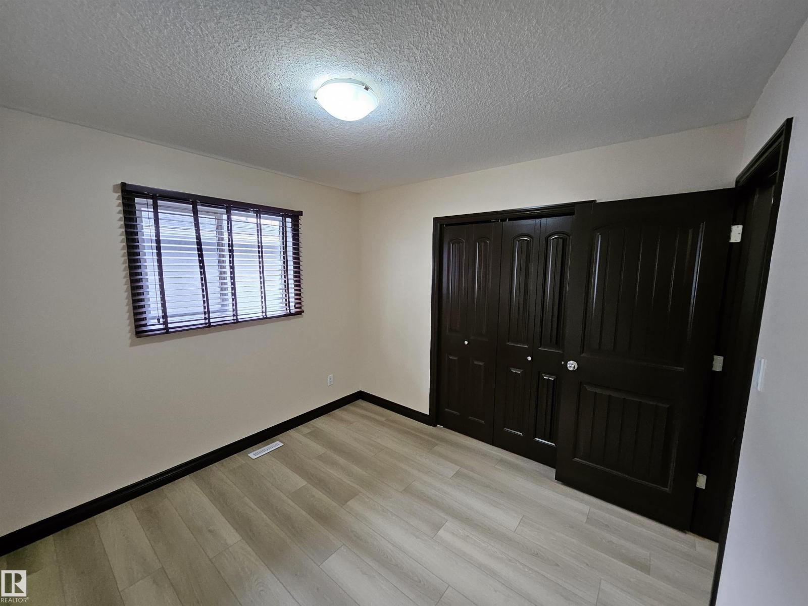 11625 88 ST NW - 39