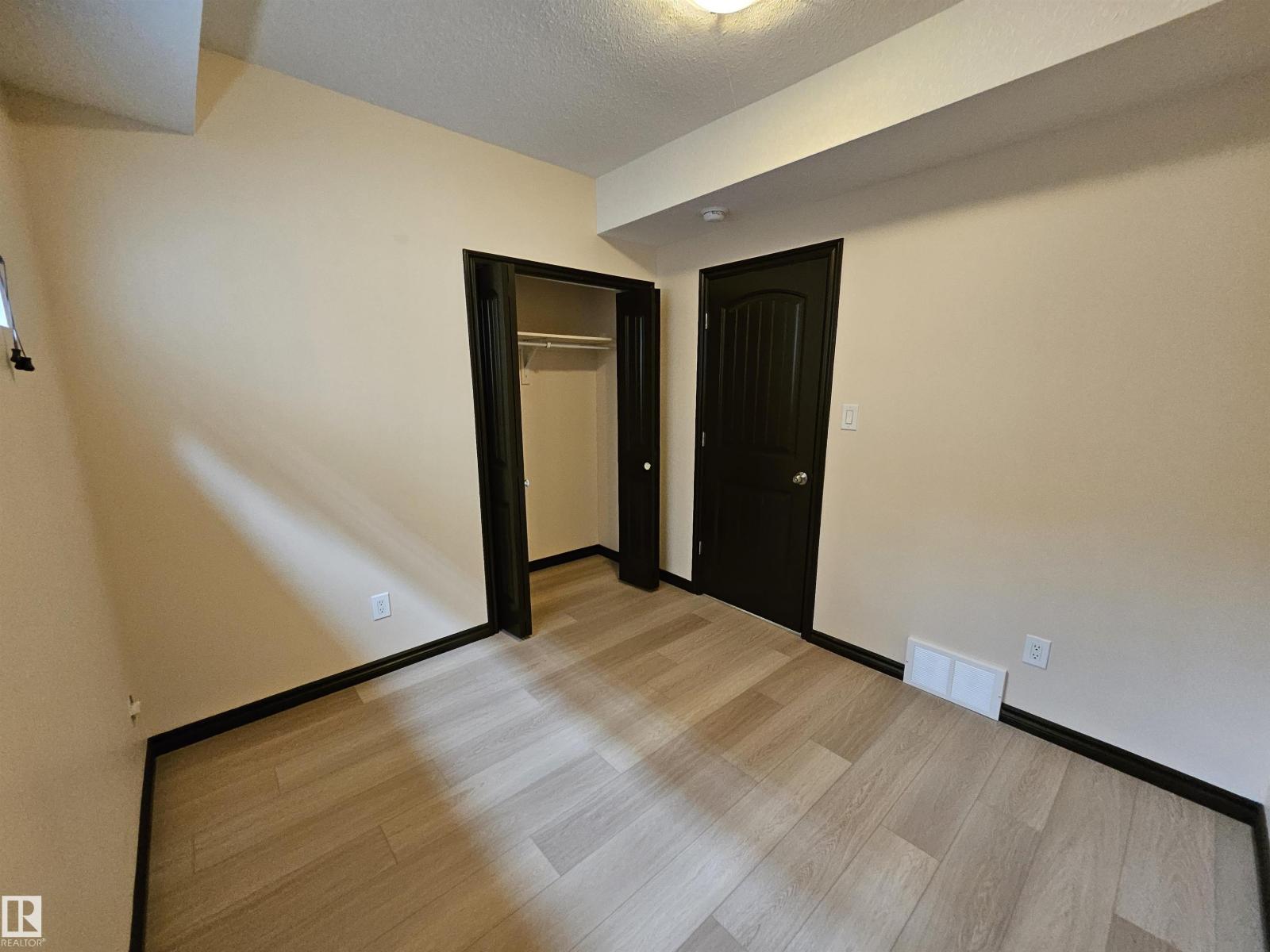 11625 88 ST NW - 47
