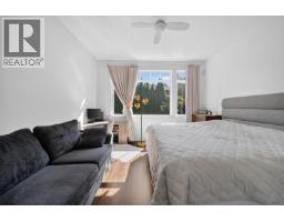 5066 Springs Boulevard, Delta, BC V4M0A7 Photo 33