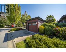 5066 Springs Boulevard, Delta, BC V4M0A7 Photo 7