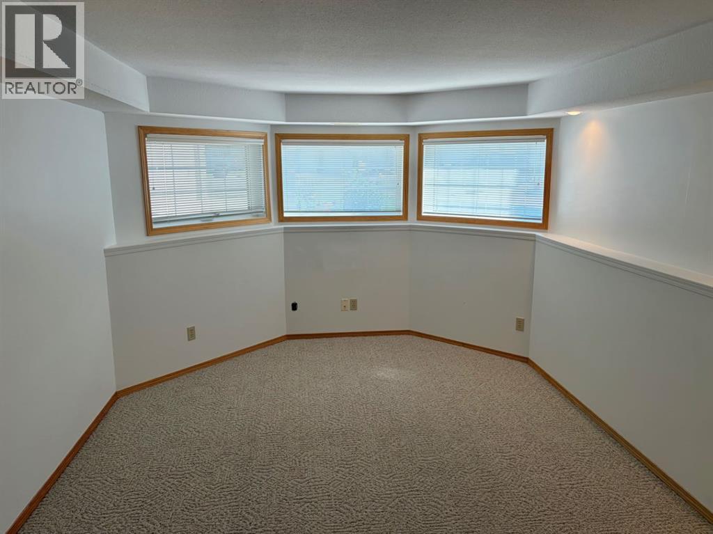 1218 Lakemount Place S - Image 24