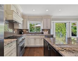 16379 9 Avenue, Surrey, BC V4A9B5 Photo 13