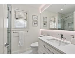 16379 9 Avenue, Surrey, BC V4A9B5 Photo 25
