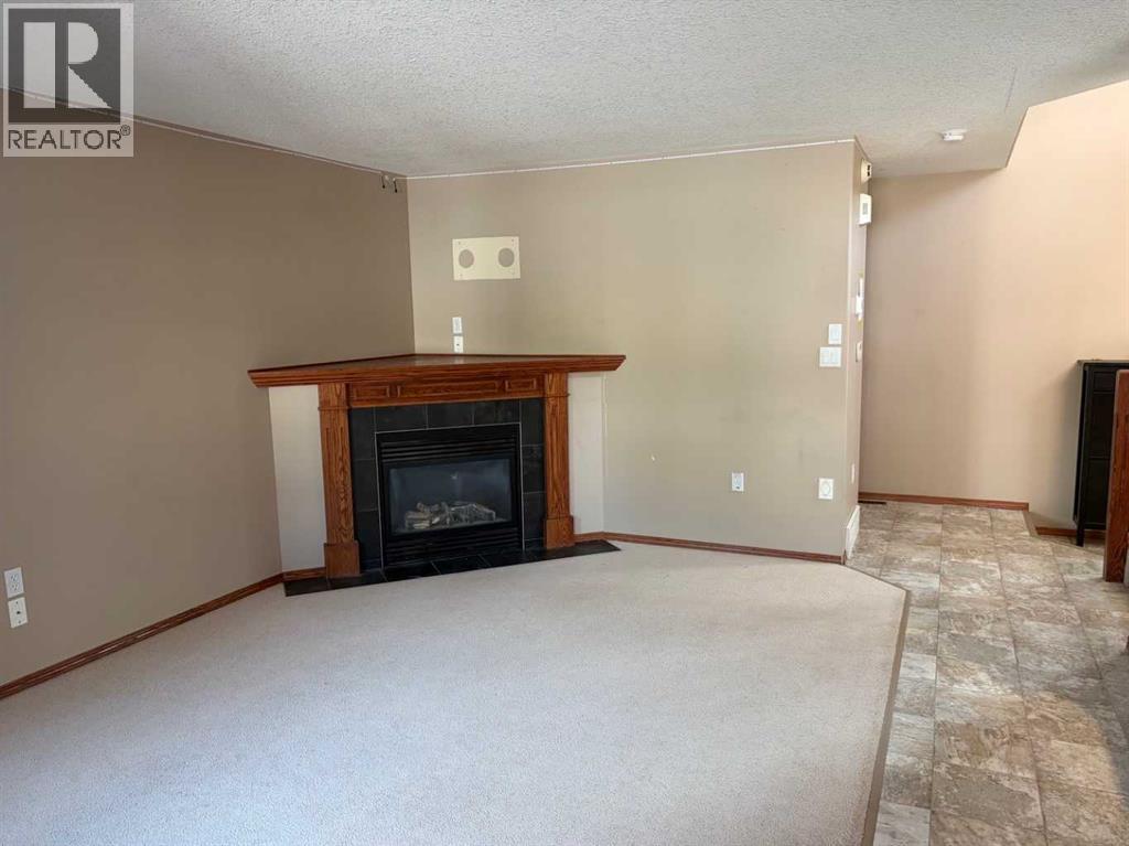 197 Vista Road SE - 4
