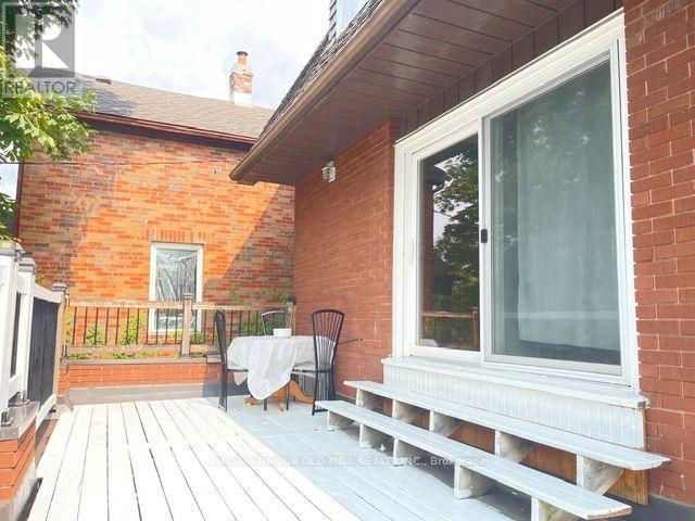 19 CARDELL AVENUE - 12