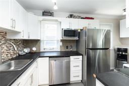Games room - 656 Munroe Avenue, Winnipeg, MB R2K1H8 Photo 7