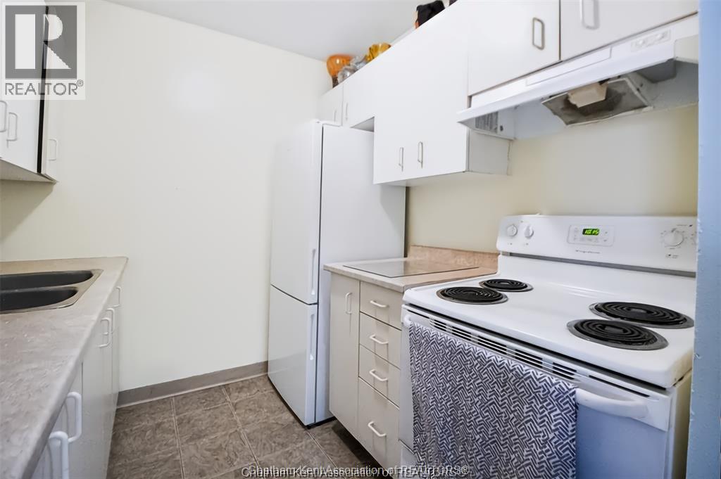 #404 130 Park AVENUE East - Image 4
