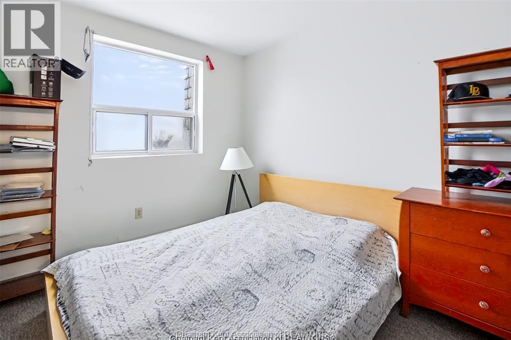 #404 130 Park AVENUE East - 6
