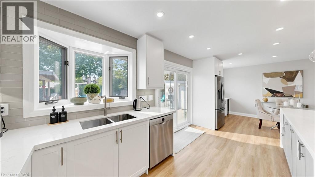 1486 BARKER Avenue - Image 13