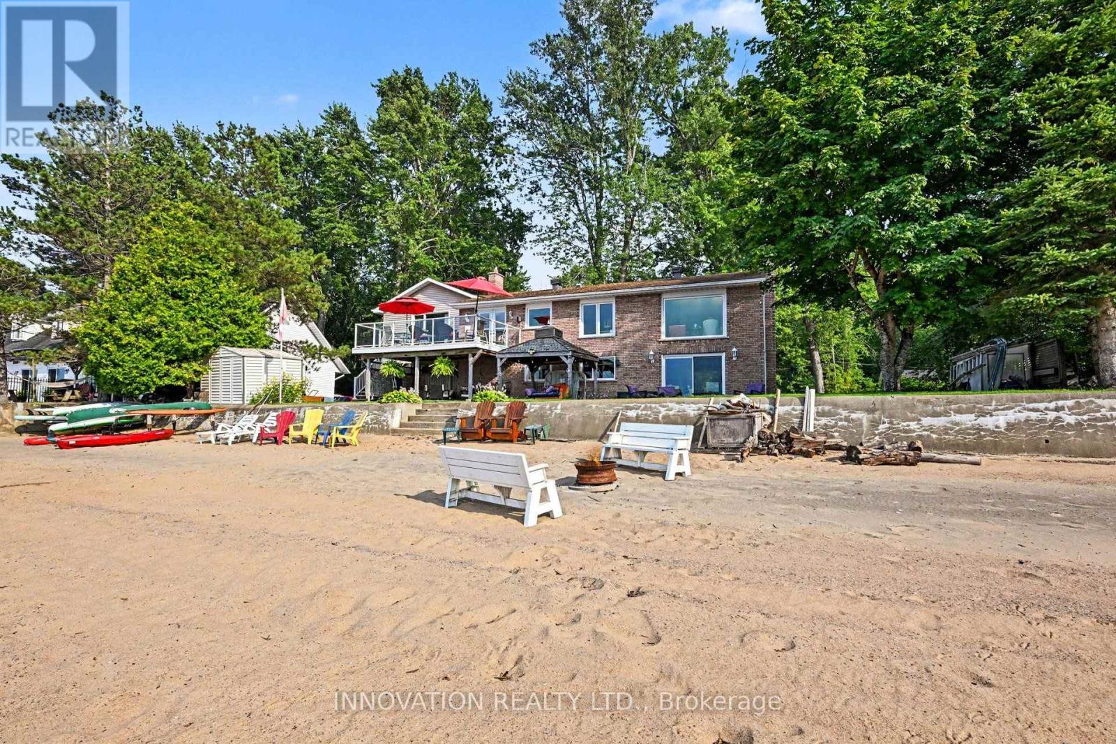 4372 ARMITAGE AVENUE W - 23