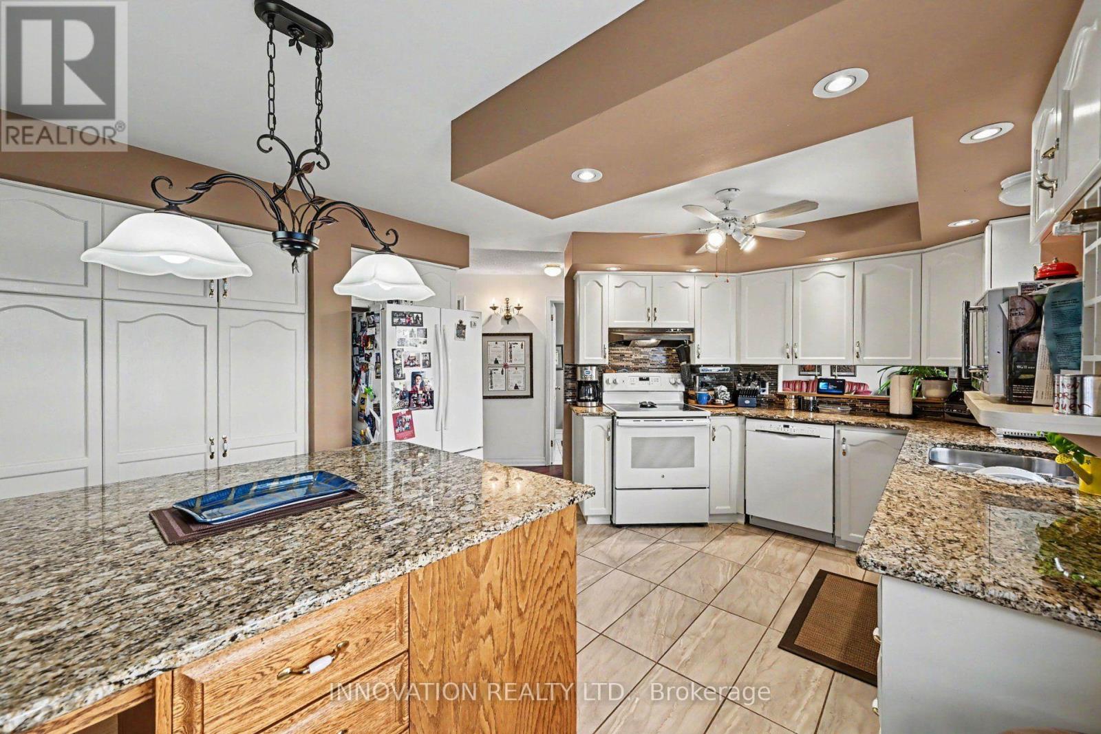 4372 ARMITAGE AVENUE W - 45