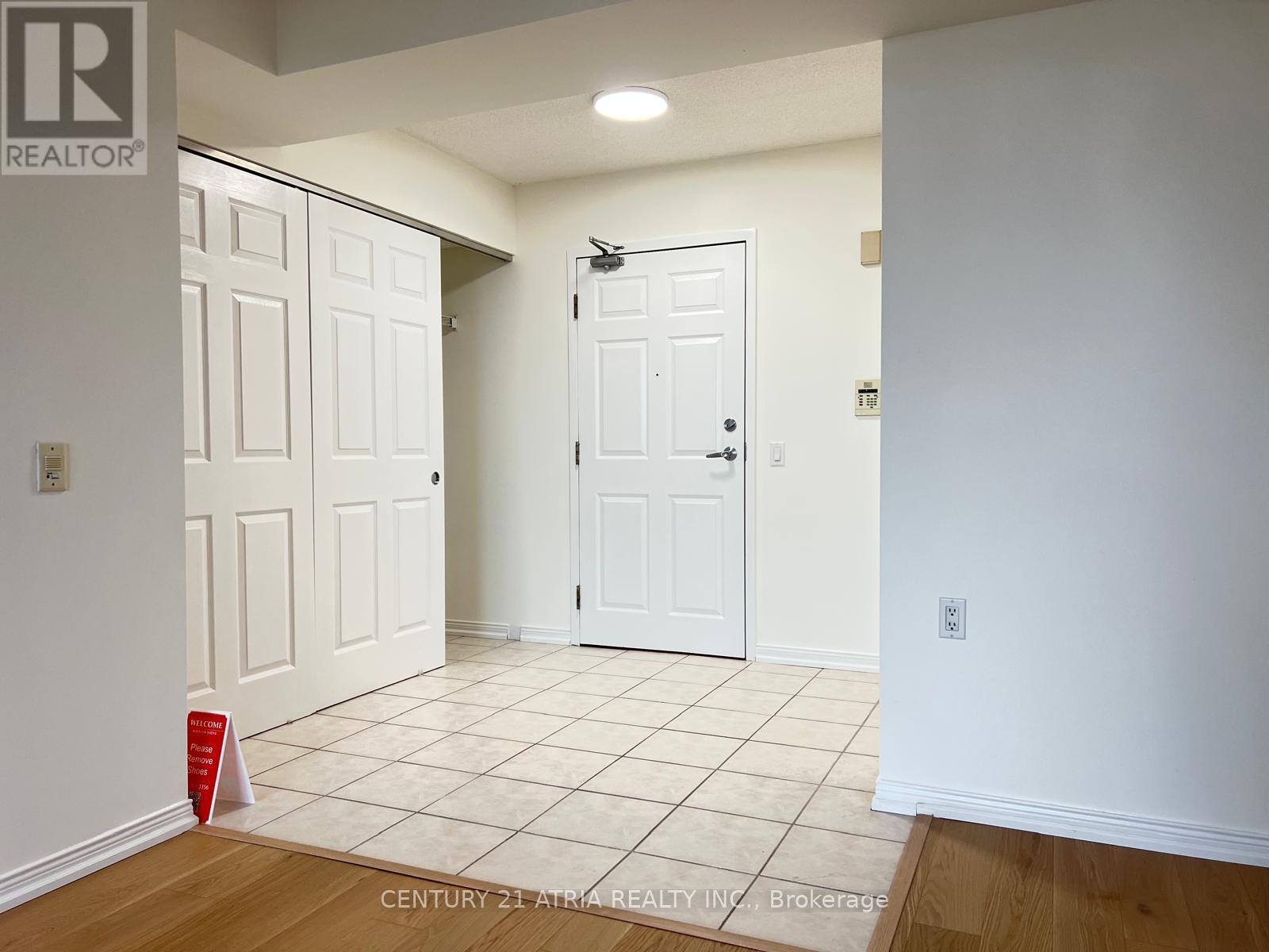 #904 2800 WARDEN AVENUE - 3