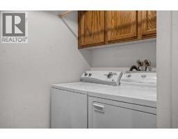 102, 417 Beaver Street, Banff, AB T1L1G3 Photo 15