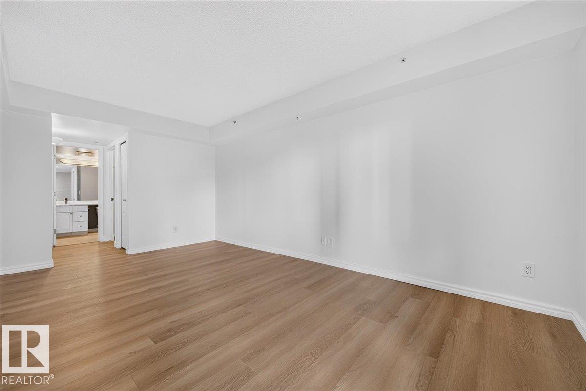 #1102 10909 103 AV NW - Image 29