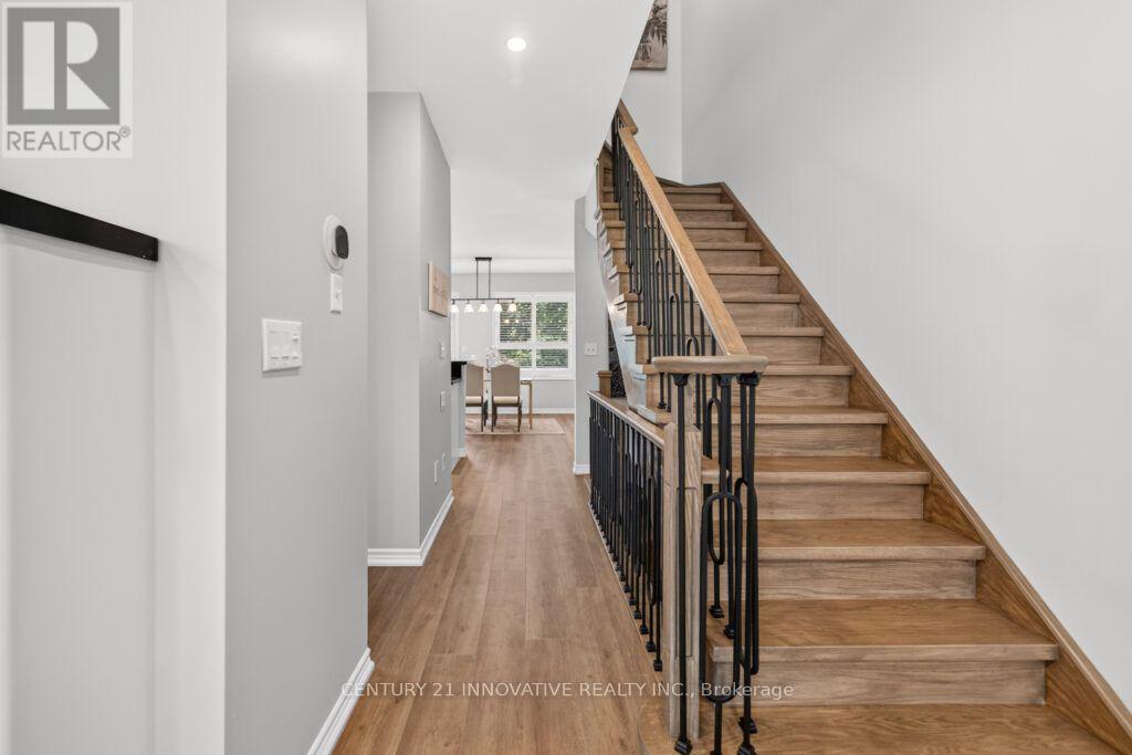 #13 3071 TREADWELLS DRIVE - 14