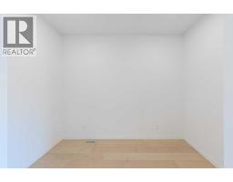 Bonus Room - 186 Aquila Drive Nw, Calgary, AB T3R1Y5 Photo 7