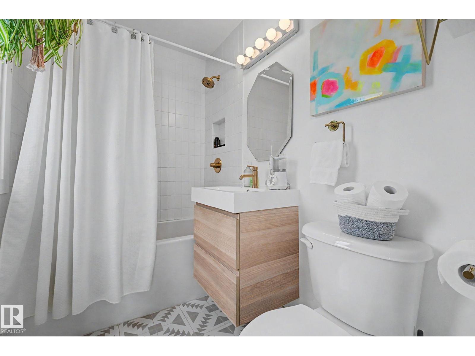 12131 126 ST NW - 19