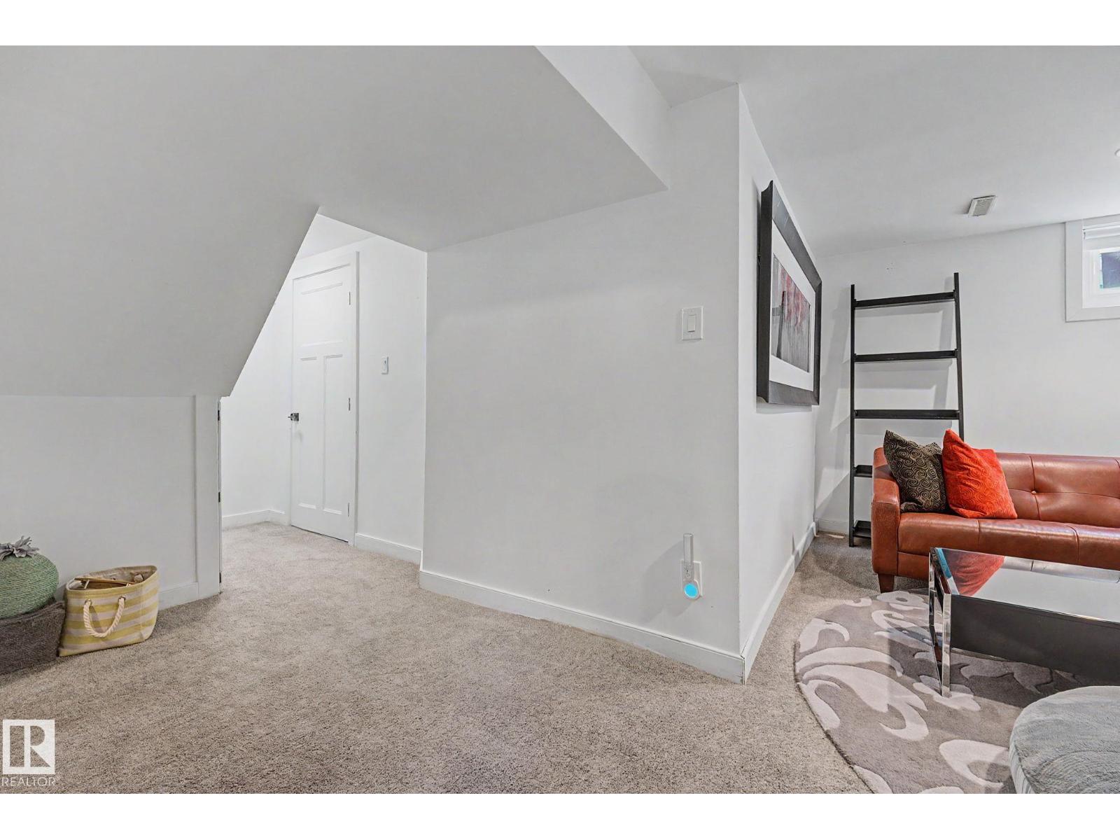 12131 126 ST NW - Image 27