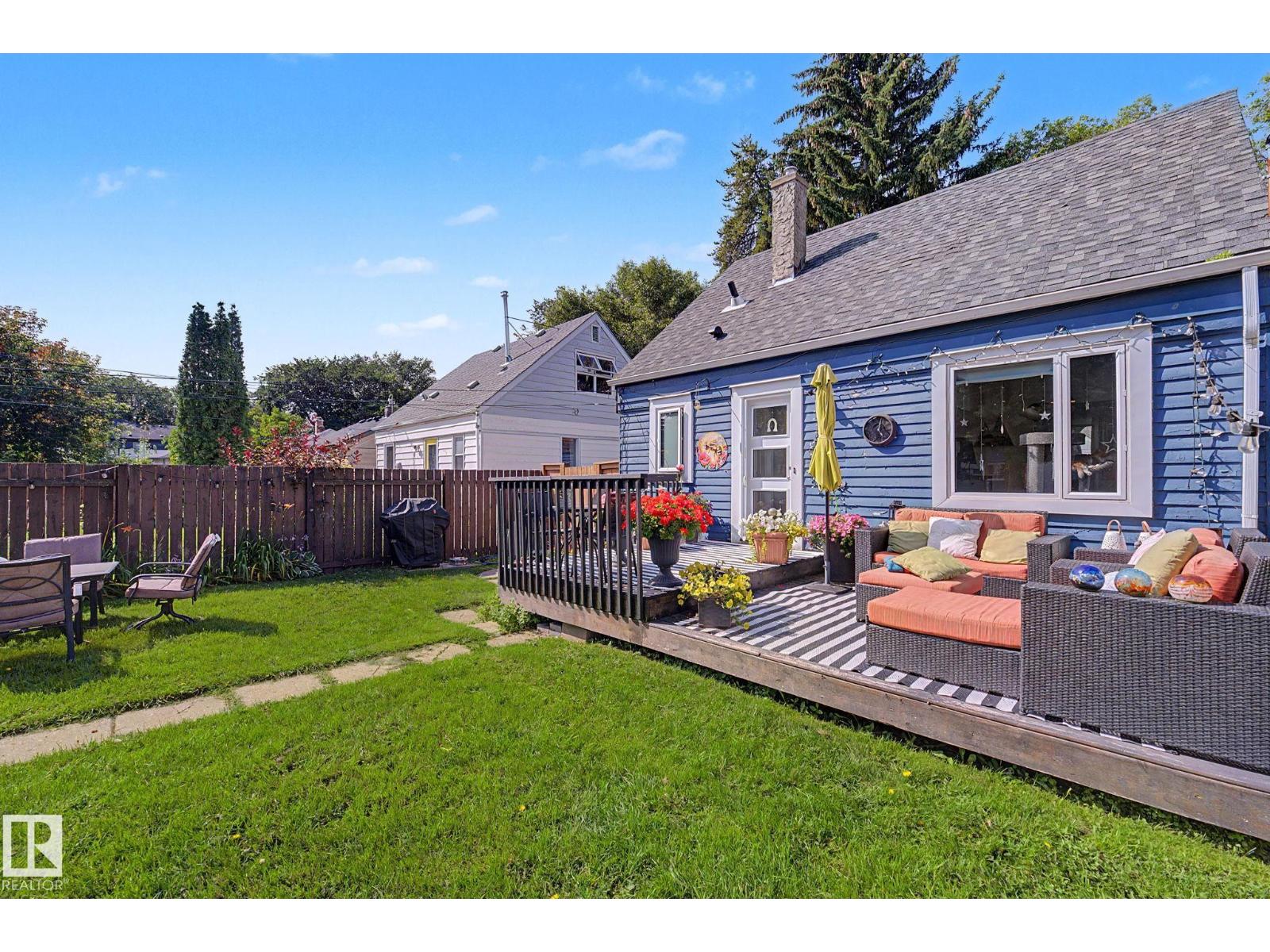 12131 126 ST NW - 32