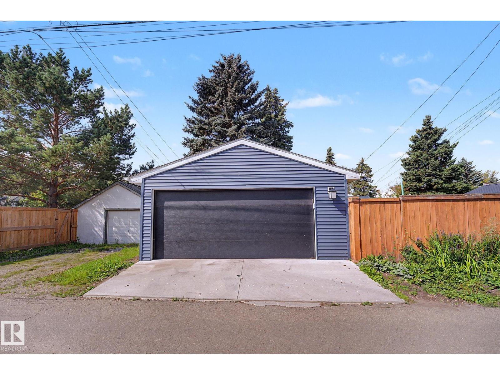 12131 126 ST NW - Image 39