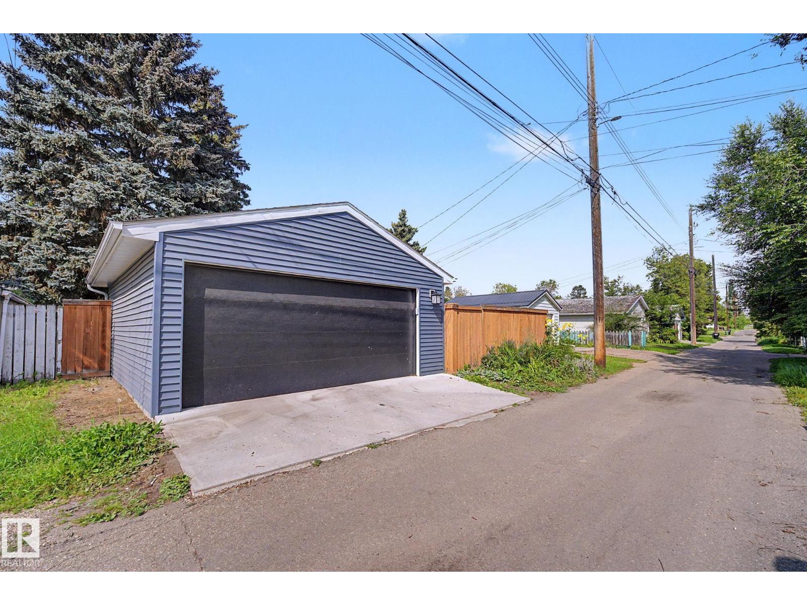 12131 126 ST NW - Image 40