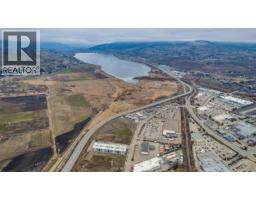 5480 Anderson Way, Vernon, BC V1T9V2 Photo 6