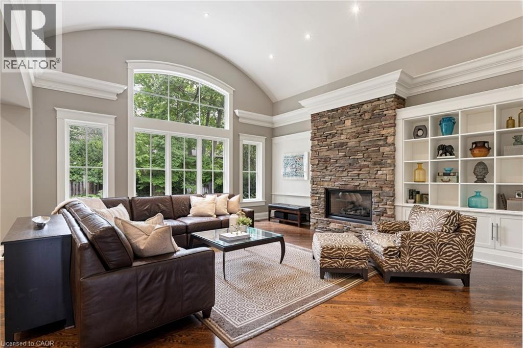 411 WEDGEWOOD Drive - Image 20