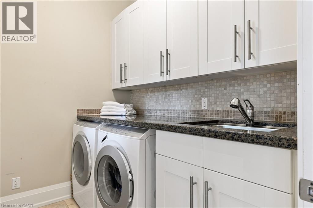 411 WEDGEWOOD Drive - 35