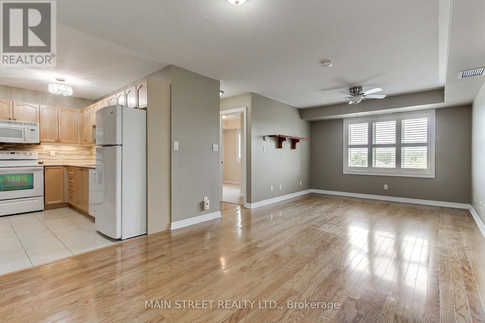 305 - 500 MAPLEVIEW DRIVE W