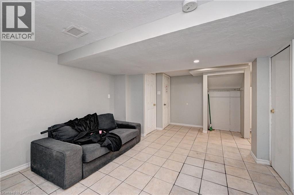 147 COURTLAND Avenue E - Image 35
