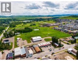 514 & 526 Windsor Avenue Nw, Diamond Valley, AB T0L2A0 Photo 18