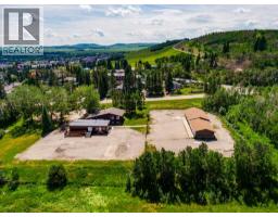 514 & 526 Windsor Avenue Nw, Diamond Valley, AB T0L2A0 Photo 7