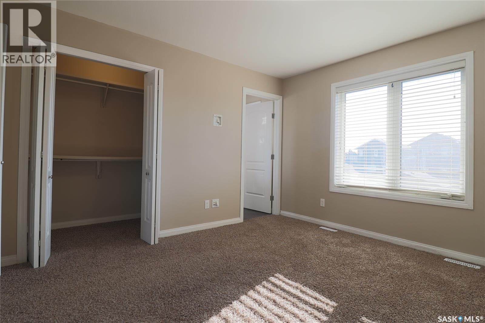 450 Geary CRESCENT - 21