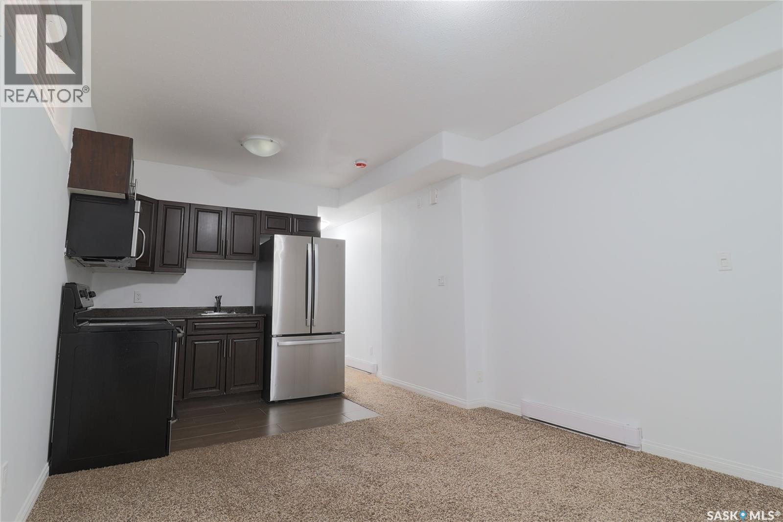 450 Geary CRESCENT - 49