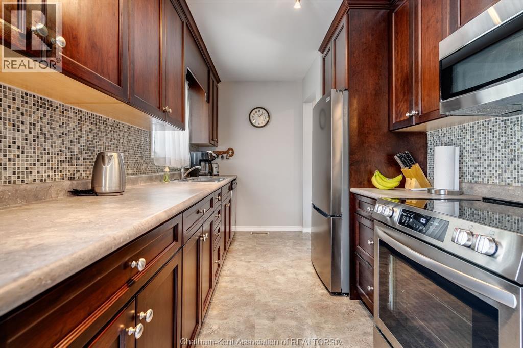 175 Sylvester DRIVE - Image 8