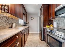 4pc Bathroom - 175 Sylvester Drive, Chatham, ON N7M2B8 Photo 8
