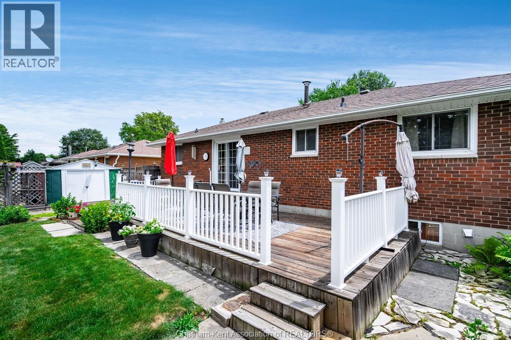 175 Sylvester DRIVE - Image 34