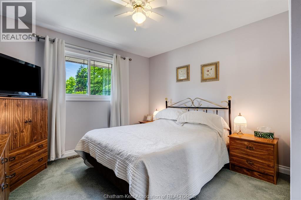 175 Sylvester DRIVE - Image 12